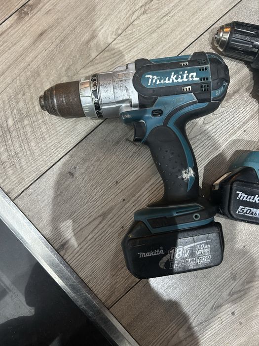 Makita zestaw 18 v plus 3 baterie i ladowarka