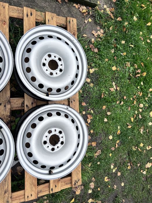 4xfelga stalowa 15” MERCEDES/RENAULT (5x108 ET44)