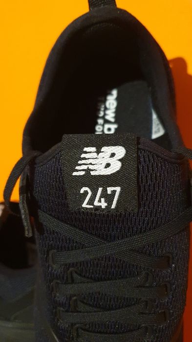 Buty sportowe New Balance czarne rozmiar 40.5