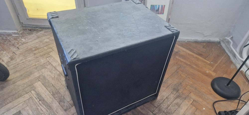Kolumna basowa 300W, 4x10, brak tylniego panelu