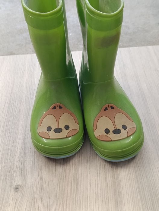 Buty chłopiece w rozmiarze 26
