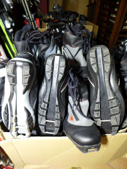 ZESTAW - narty biegowe, buty i kije