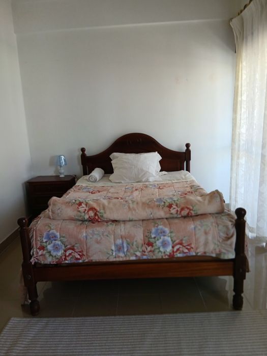 Alugo quarto casal/solteiro