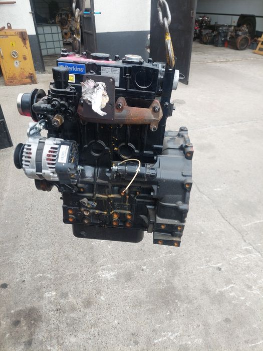 Silnik perkins 403j-17 minikoparka traktorek shibaura