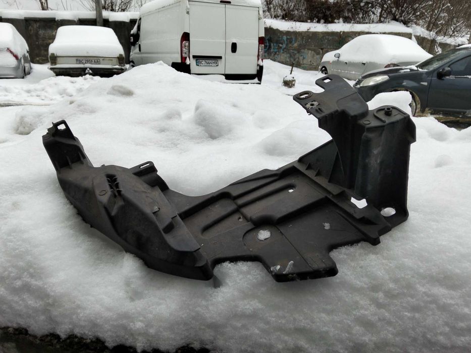 megane III фара лампа  меган 3 ліва права