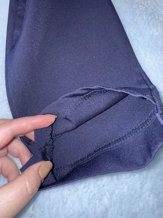 Легкі жіночі брюки