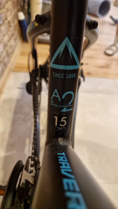 Rower Fuji Traverse one.7, rama 15"