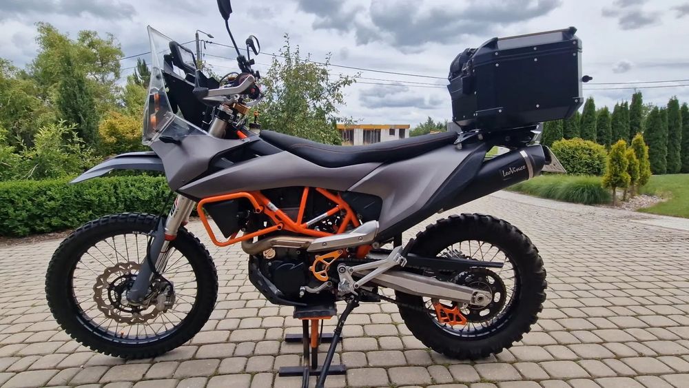 KTM