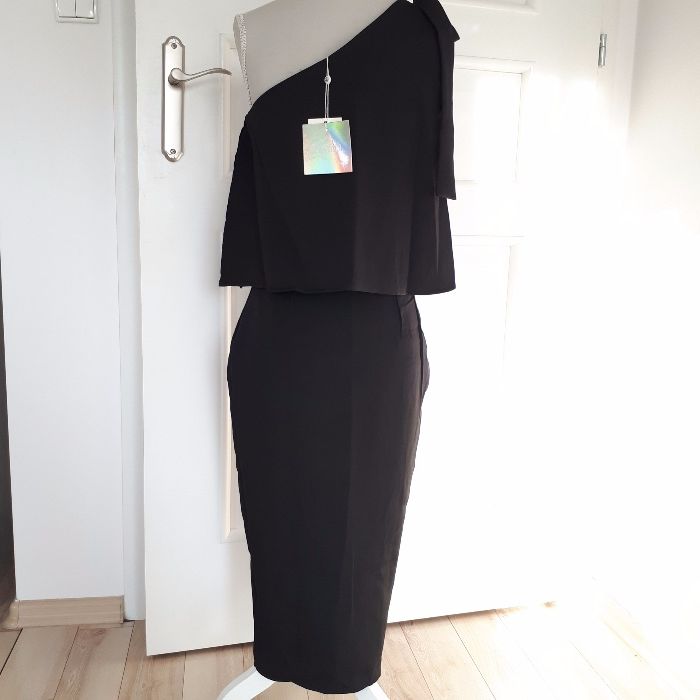 NOWA piękna czarna sukienka Missguided rozmiar 34