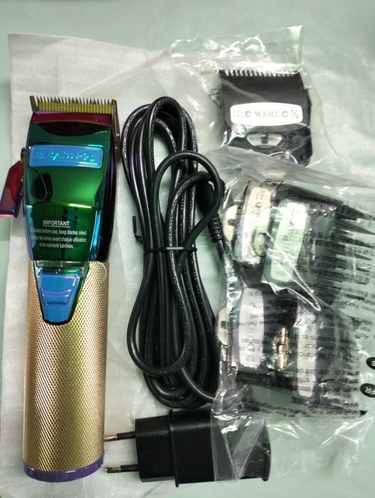 Máquina Babyliss pro con base