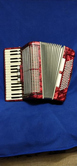 3/4 акордеон Royal Standard 5+2.