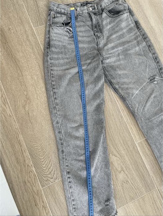 Сірі джинси прямі