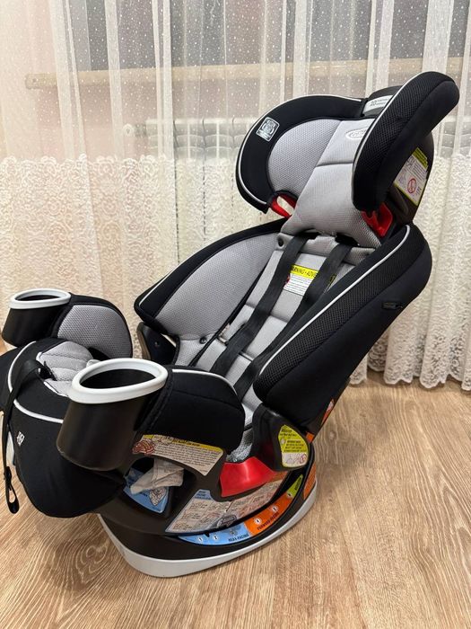 Автокрісла Gracia 4 EVER