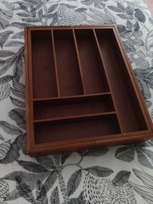 Bandeja para talheres extensível bambu