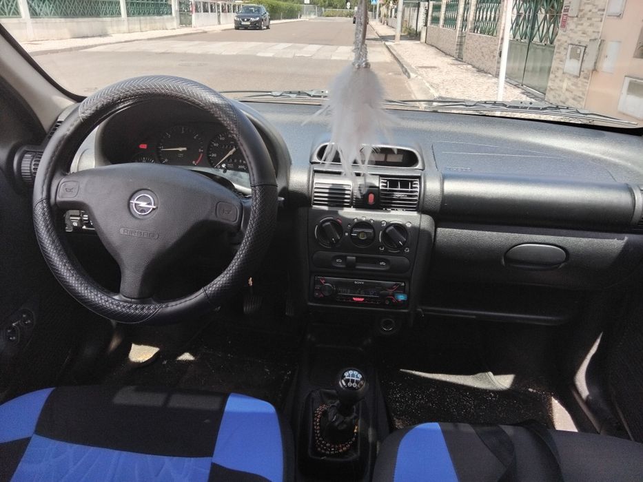 Opel Corsa — fotografia 7