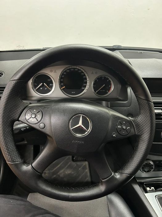 Mercedes C220  254 mil kilometros w204