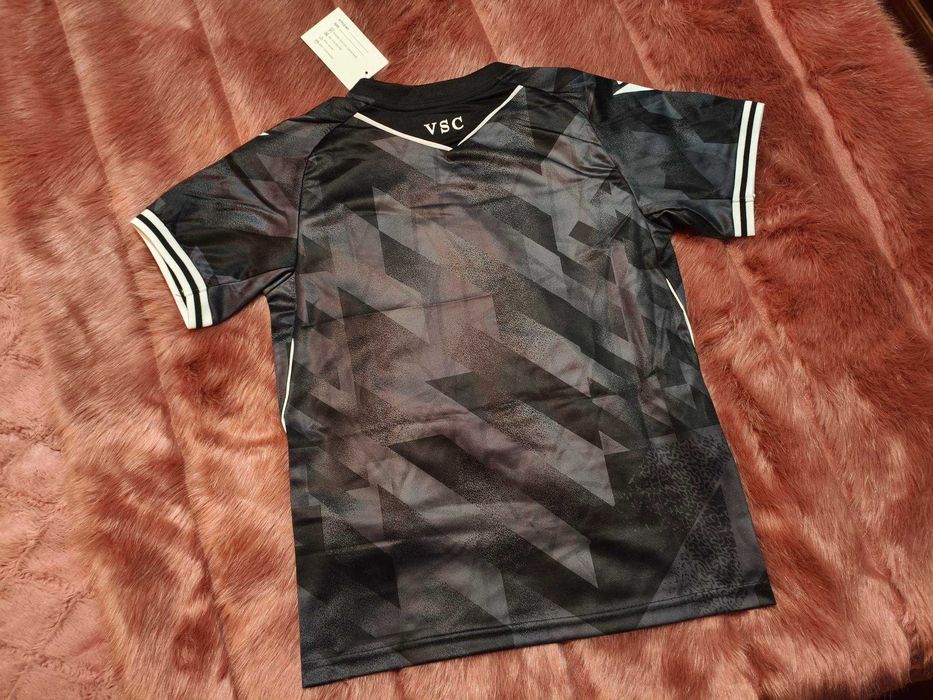 Camisola Criança Vitória Guimarães Equipamento Preto | NOVO