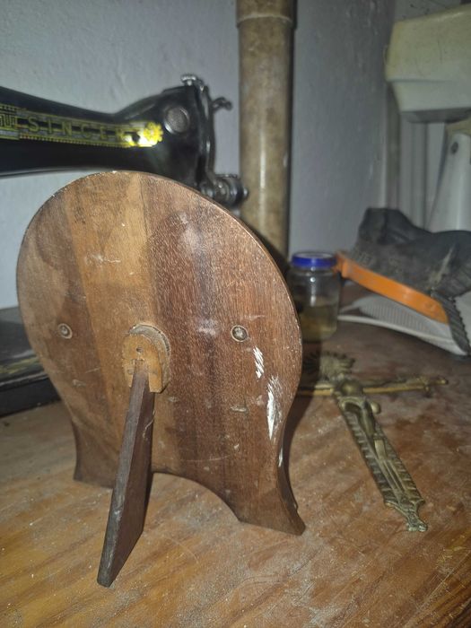Crucifixo Antigo em Bronze Trabalhado e Placa Antiga "Rosto de Cristo" – Arte Sacra