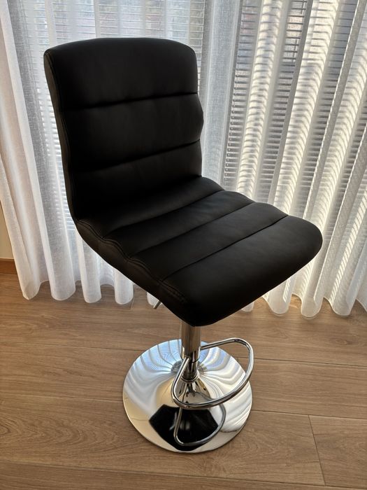 Bancos altos para balcão