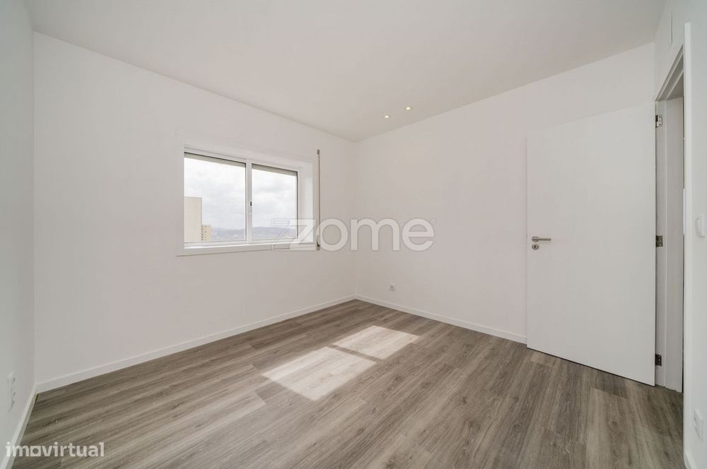 Apartamento T3 para Arrendar, em São Vicente!