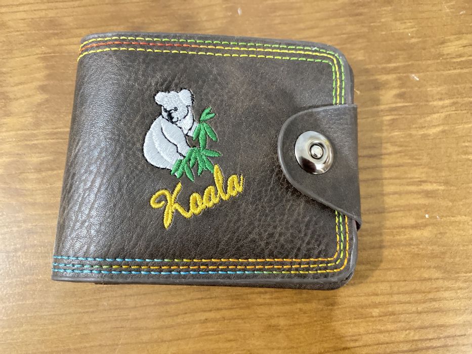 Carteira em pele Koala - inclui portes
