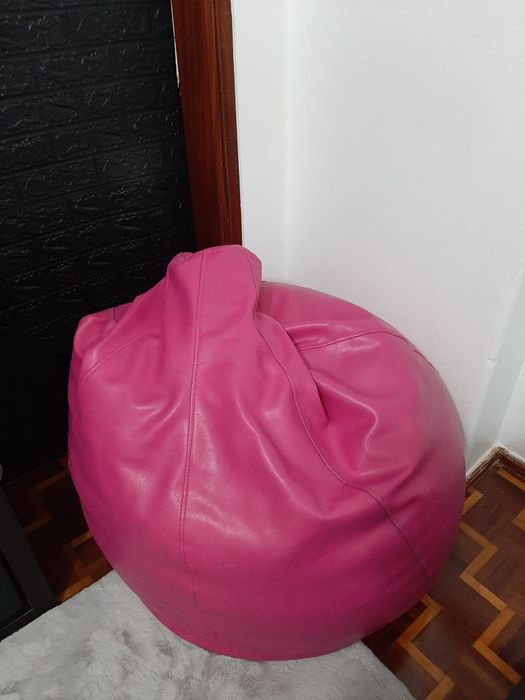 Puff rosa em ótimo estado