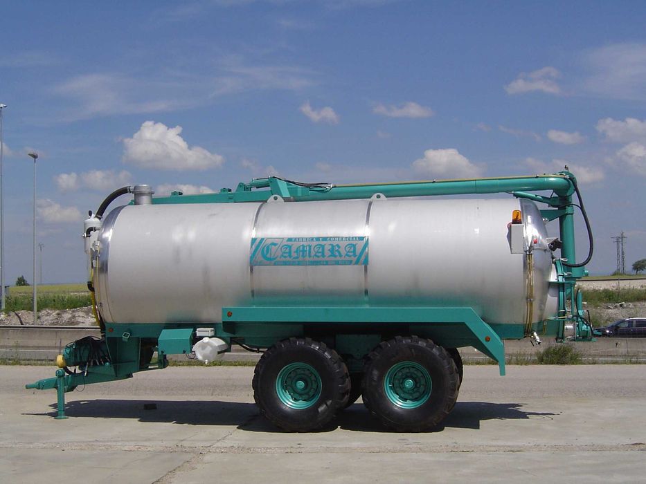 Wóz Asenizacyjny 11000 l Camara