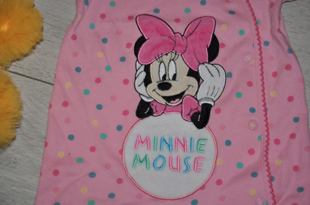 C&A Disney Baby Pajac różowy z Minnie 62cm welurowy ciepły