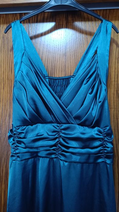 Vestido de cerimónia lindo.usado 2vezes.