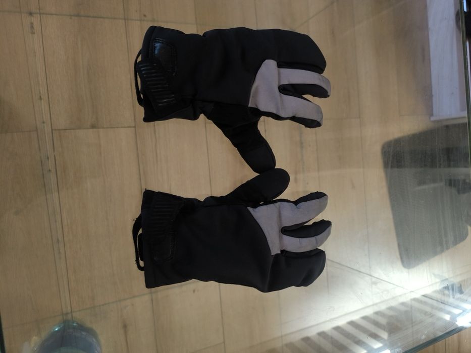 Rękawiczki Triban zimowe softshell bardzo dobry stan
