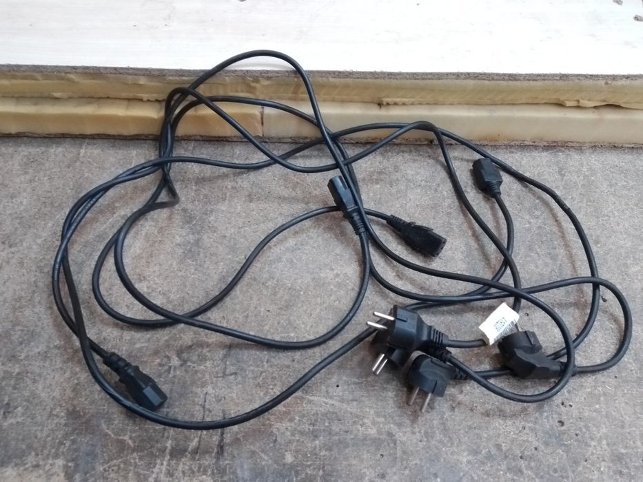 Кабель питания  для компьютера
