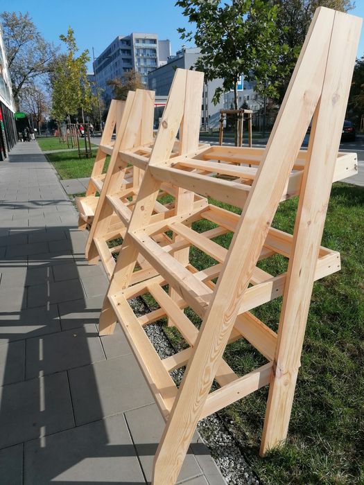 Półka, regał na warzywa-owoce. Warzywniak.
