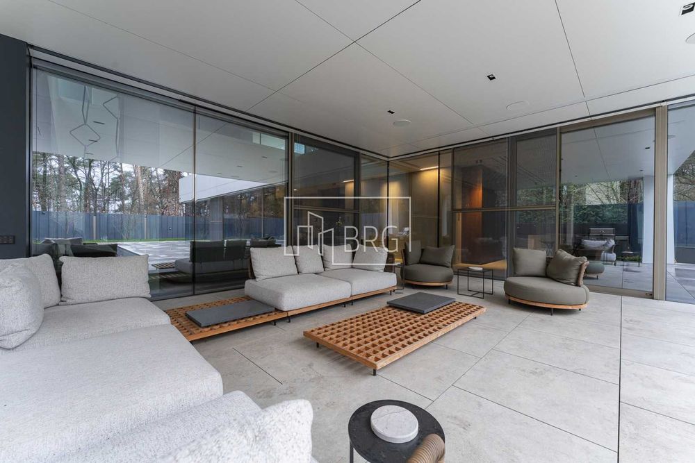 Продажа нового современного дома с бассейном Плюты Конча Заспа без %