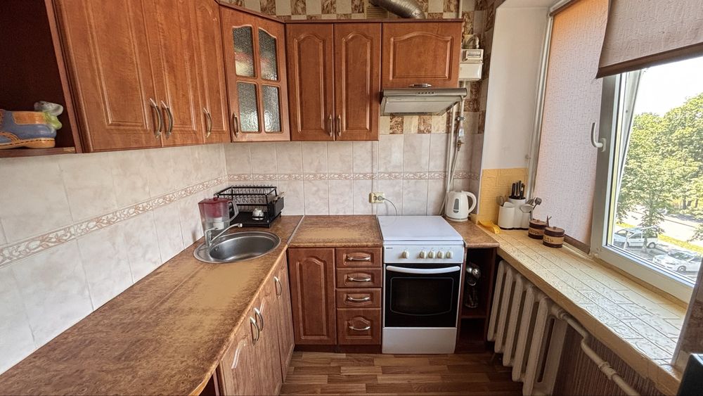 Продаж квартири в цегляному будинку, р-н 3 міської лікарні.