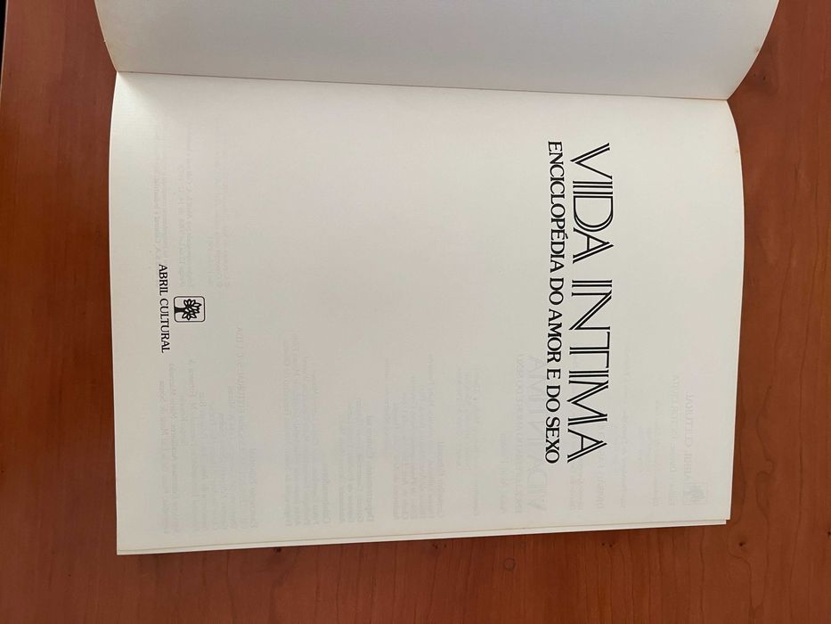 Vida Íntima: Enciclopédia do Amor e do Sexo (3 vol.)