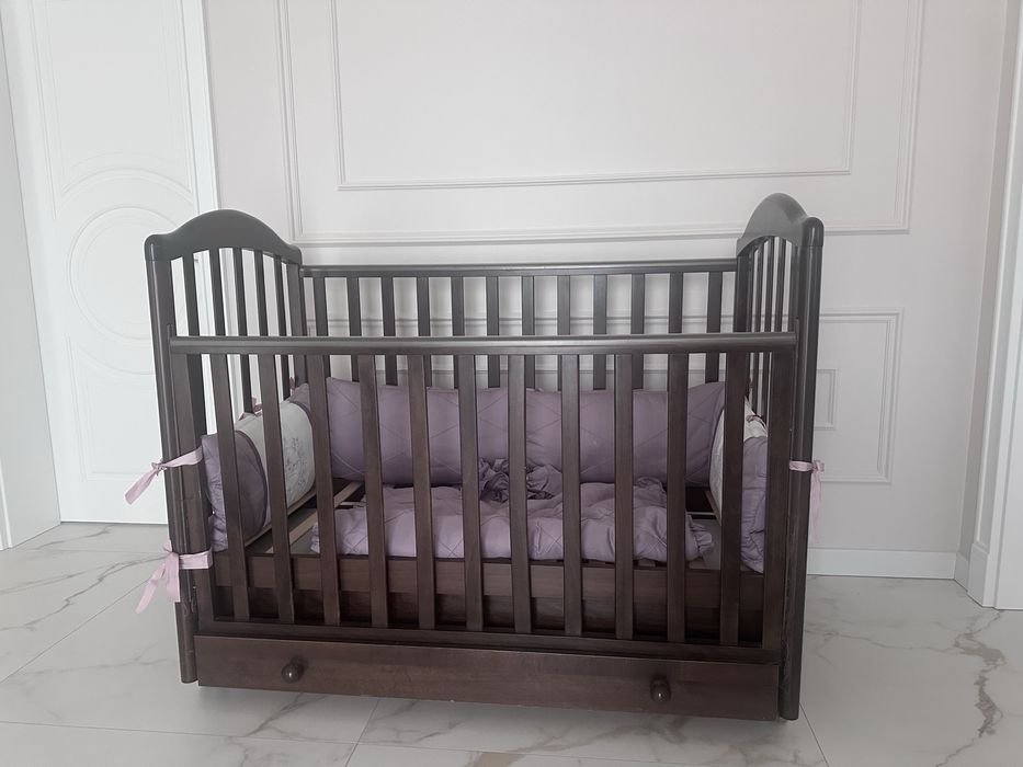 Продам дитяче ліжко, яке можна колихати