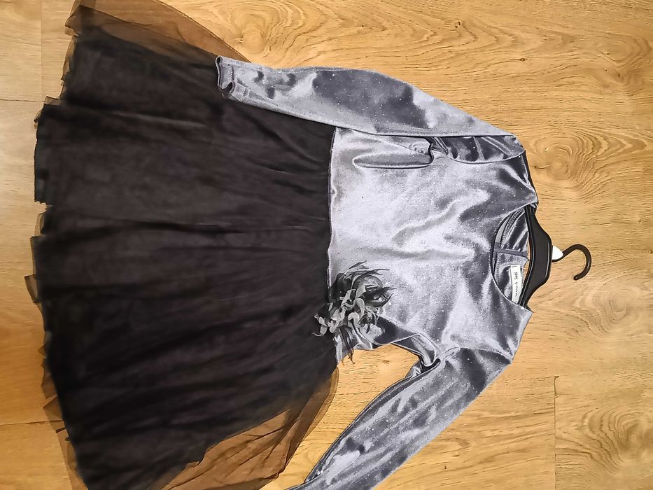 Sukienka Mała Mi 134/140