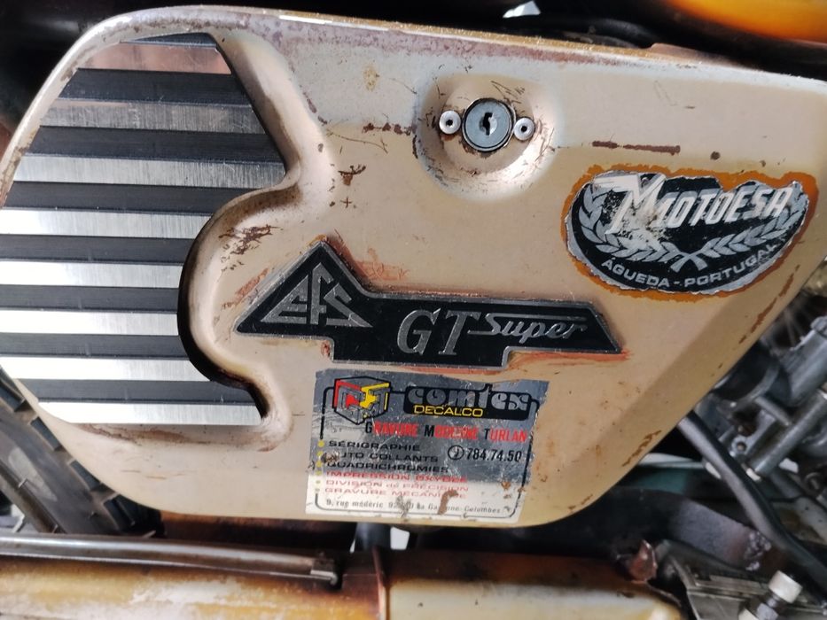 Moto EFS GT Super