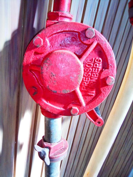 Bomba manual de transfega de liquidos com adaptador (porca) para bidon