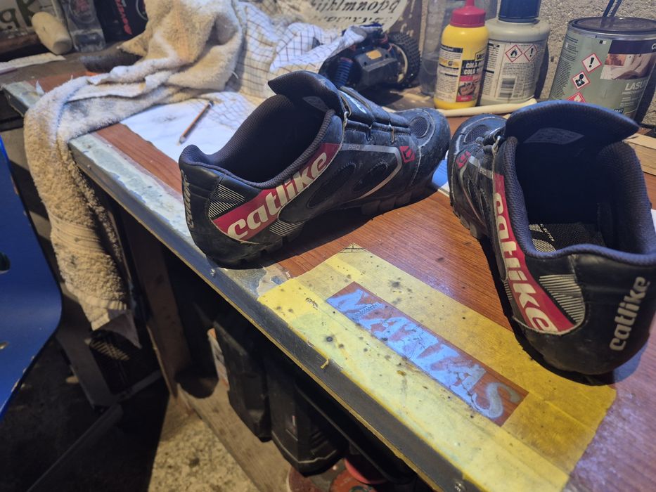 Sapatos de btt catlike