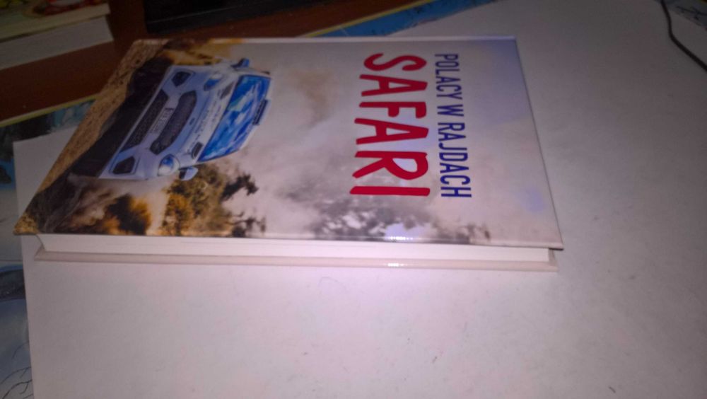 Polacy w Rajdach Safari
Praca zbiorowa