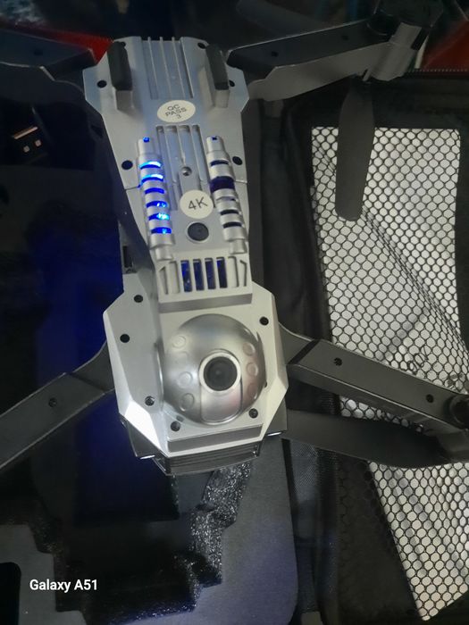 Vendo Drone da marca ZLRC Novo