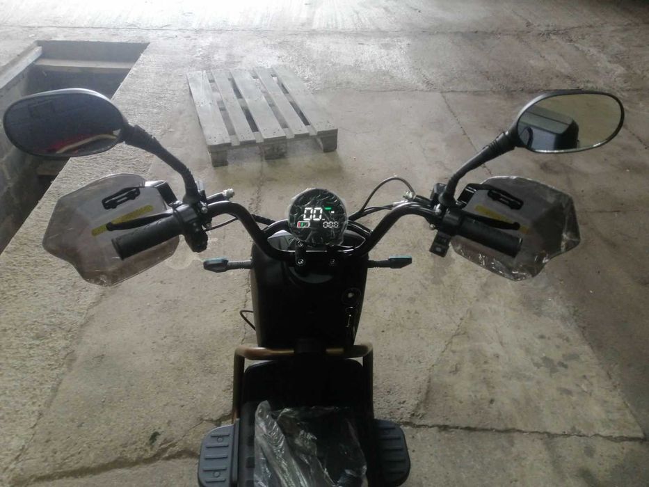 Електроскутер IDemo BRAVO BL150-LI