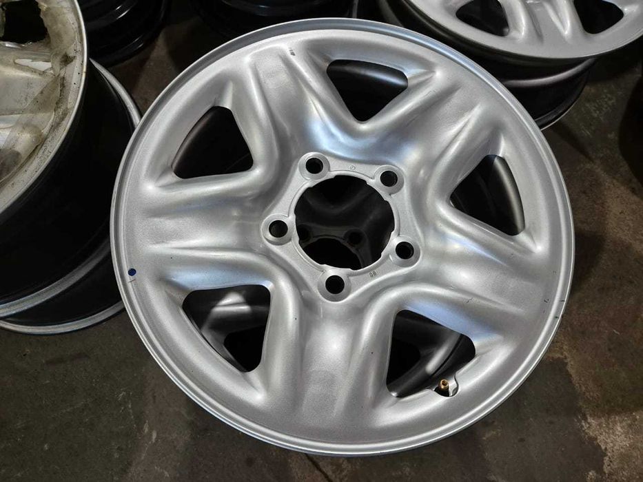 Комплект  R17 5x150 Toyota Land Cruiser 200 70 76 285/65 R17 Dunlop