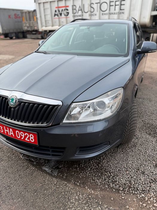 Skoda Octavia 2011 VIN TMBJJ21Z5B2077237 фото оголошення 2 з 13
