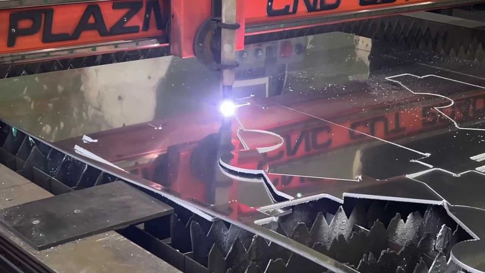 Плазменная резка металла, плазмова різка металу