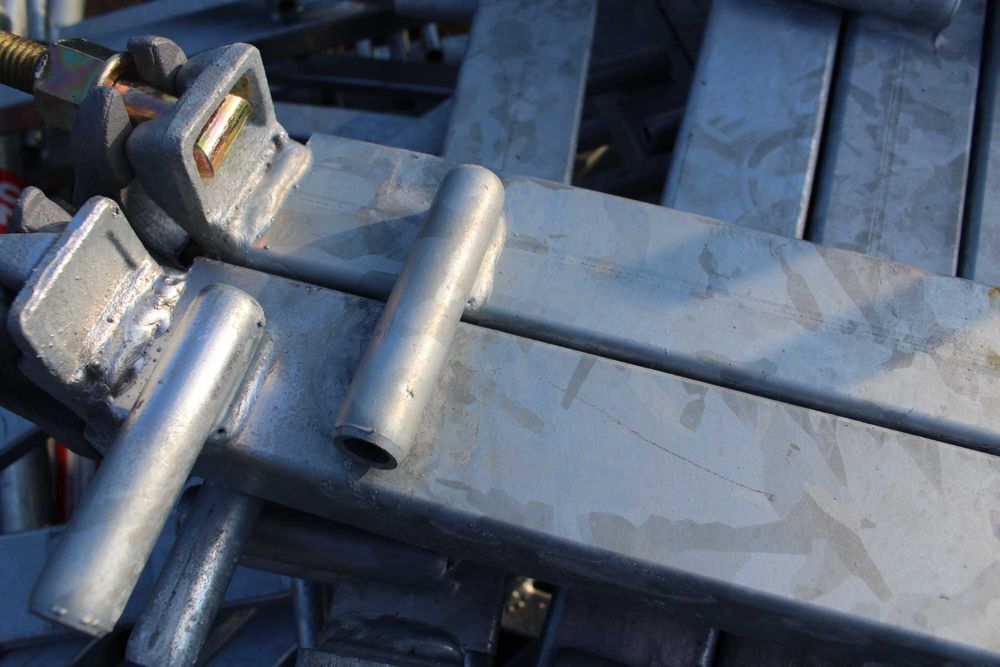 Rusztowanie elewacyjne plettac 9x8m powierzchnia robocza 72m2