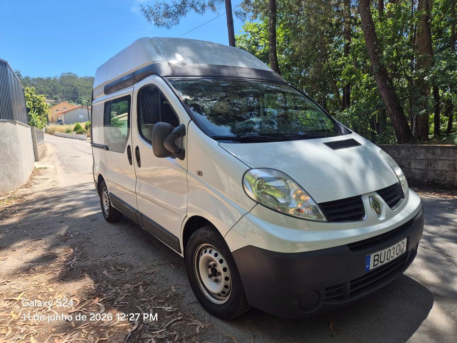 Carrinha Renault Trafic 2.00 dci