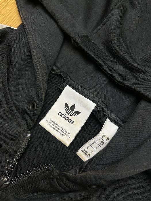 Зіпка adidas лампаси