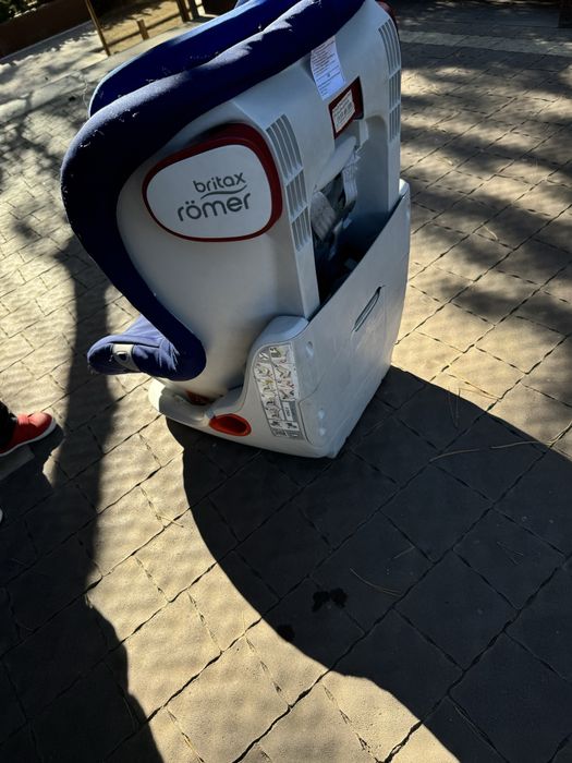 Продам автокресло Britax Romer